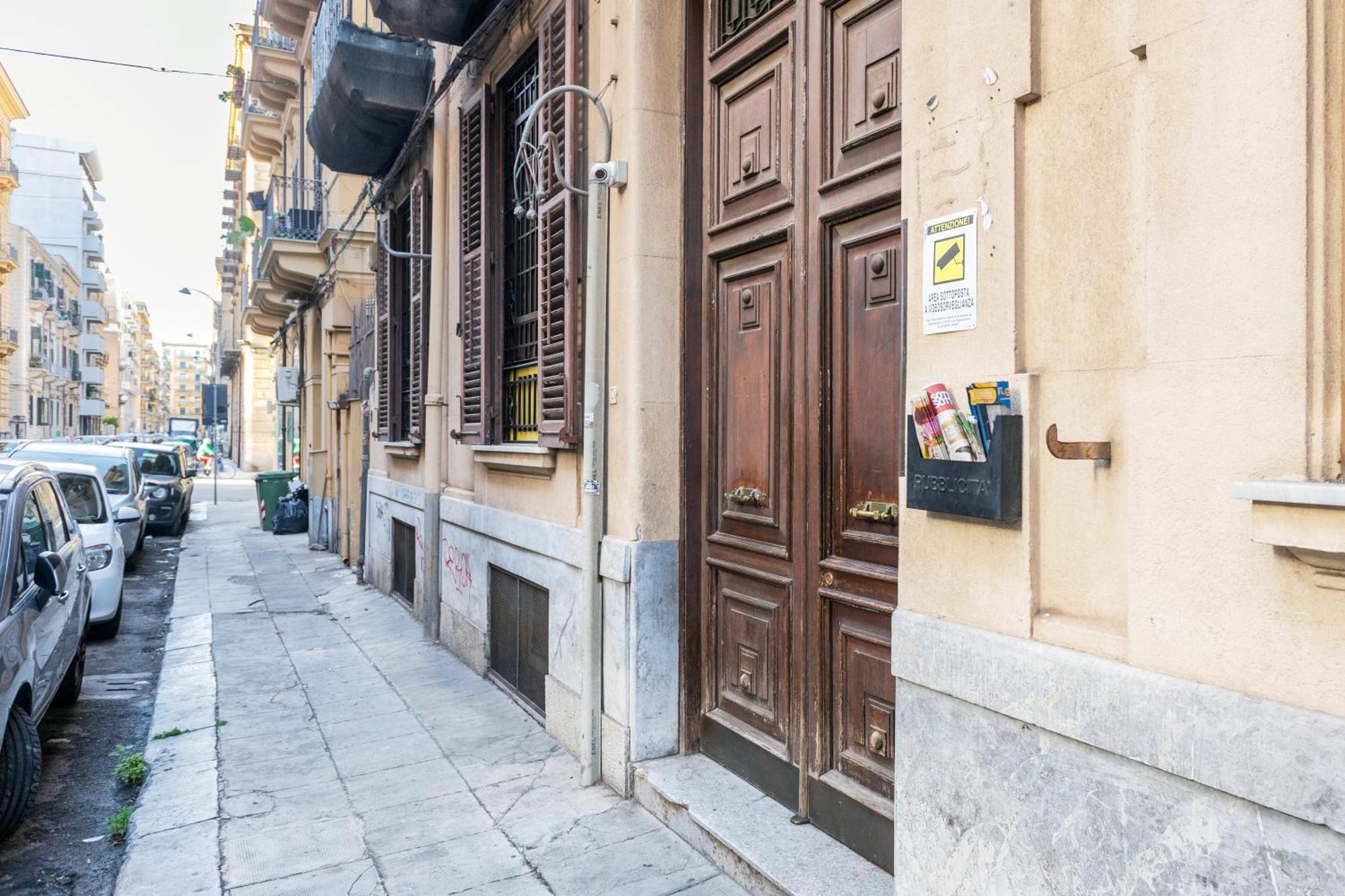 Cicco'S Home - Holidays Apartment Palermo Exterior photo
